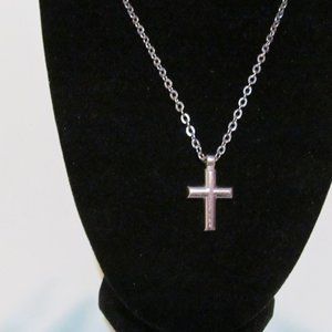 Vintage Sterling silver Visetti Greece necklace and cross signed